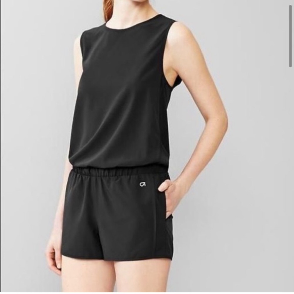 NWOT GapFit Black Romper - XS
